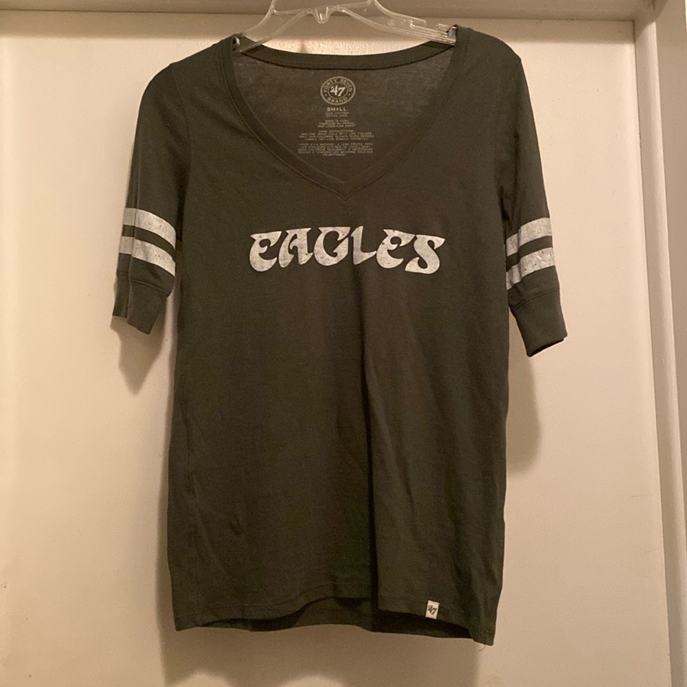 Women’s Eagles Shirt NWT